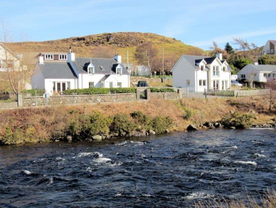 Seapool House and Riverside Cottage 